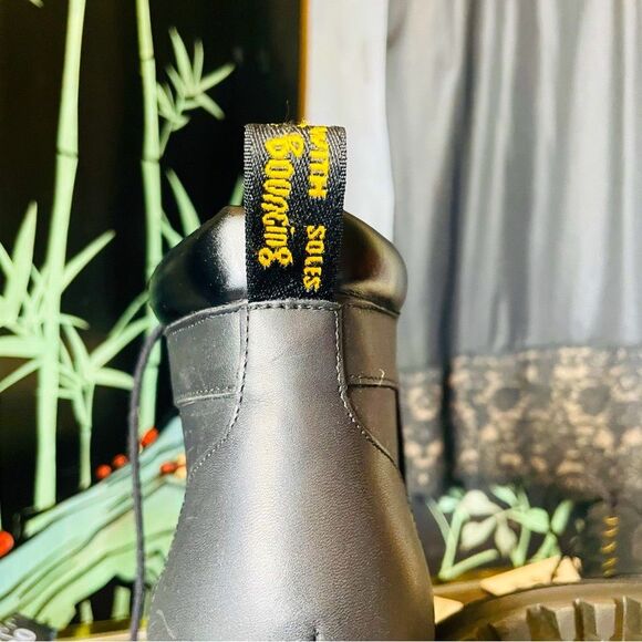 ♥️ Dr. Martens Averil Black Leather Heeled
Platform Boot Women Sz 8 Chunky - Picture 11 of 16